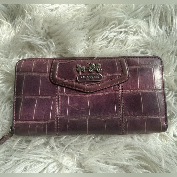 Coach Purple Croc Embossed Wallet - Picture 1 of 4